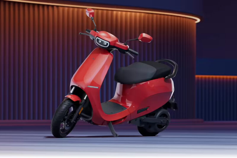 Ola Solo Automatic Electric Scooter : खुद चलने वाला स्कूटर, मजाक या फ्यूचर टेक्नोलॉजी?